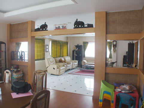 Large Naklua House for Sale