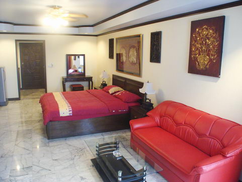 Jomtien Condo for Sale or Rent