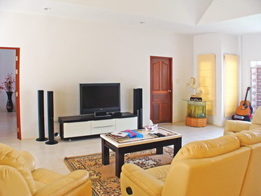 East Pattaya House for Sale/Rent