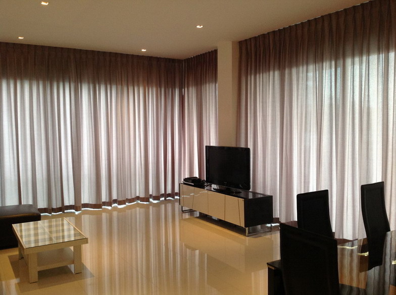 Beachfront 3 Bedrooms Condo for Sale in Pattaya