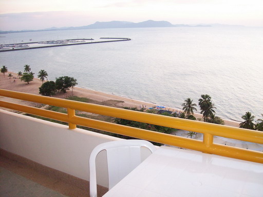 FOR RENT- 1 BEDROOM CONDOMINIUM - SEASIDE