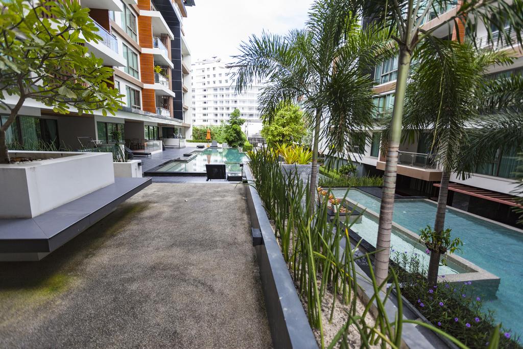 Central Pattaya 1 Bedroom Condo for Sale and Rent