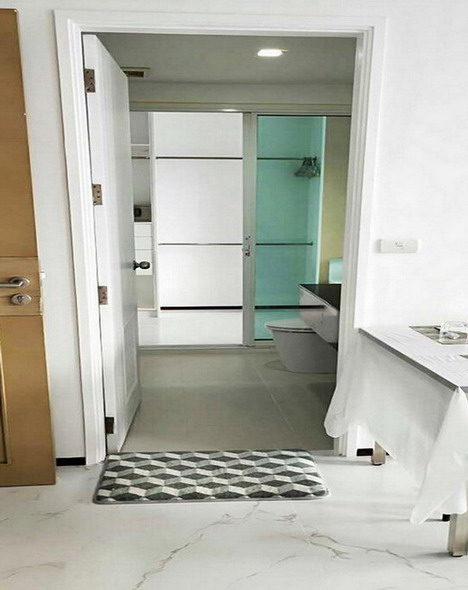 Central Pattaya 1 Bedroom Condo for Sale and Rent