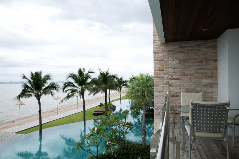 Luxury Beachfront Condominium for Sale or Rent