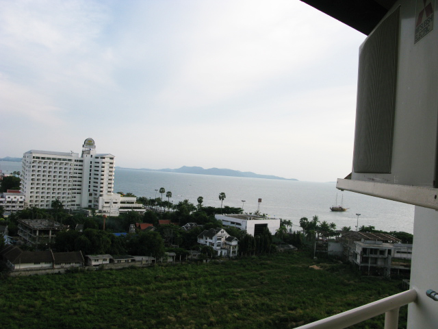 Jomtien Beach Seaview Condo for Rent