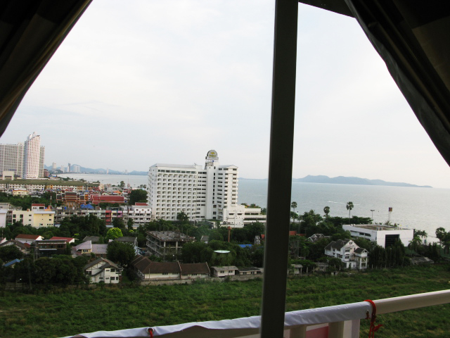 Jomtien Beach Seaview Condo for Rent