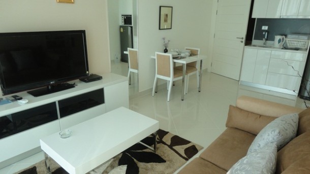 1 bedroom 44 sqm Pratumnak Hill for Rent