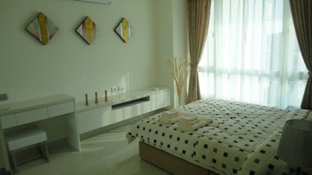 1 bedroom 44 sqm Pratumnak Hill for Rent