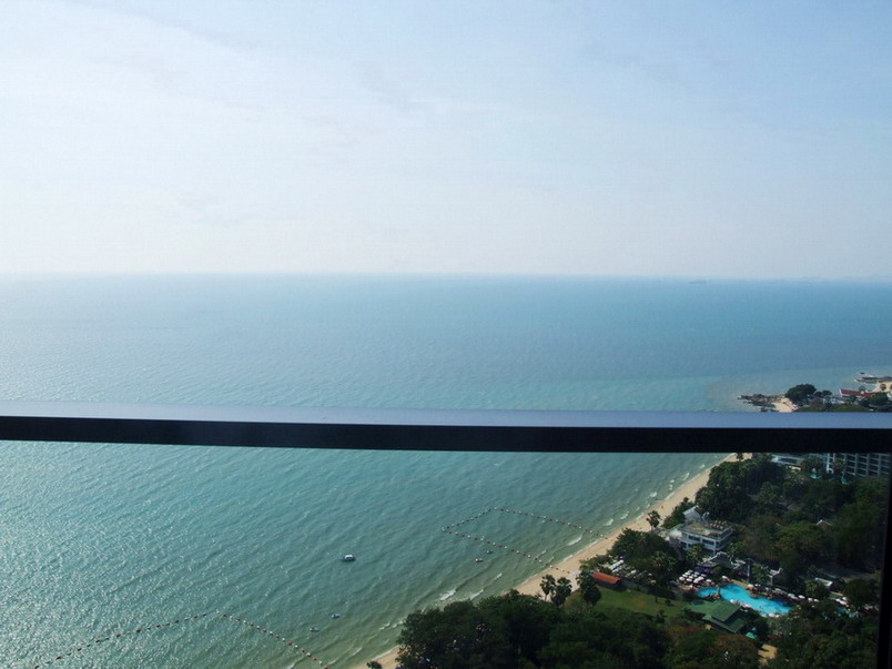 Luxury Sea-view on higher floors Northpoint Condo for Rent