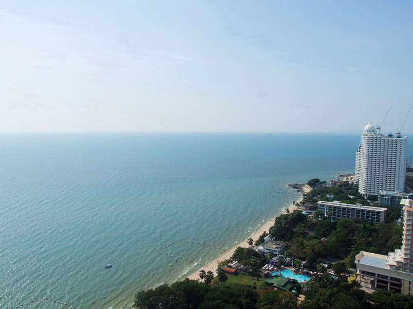 Luxury Sea-view on higher floors Northpoint Condo for Rent