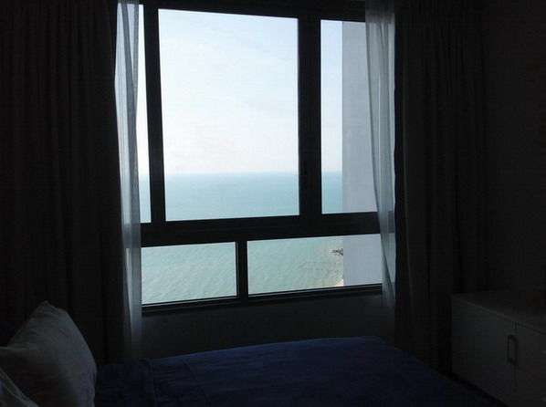 Luxury Sea-view on higher floors Northpoint Condo for Rent