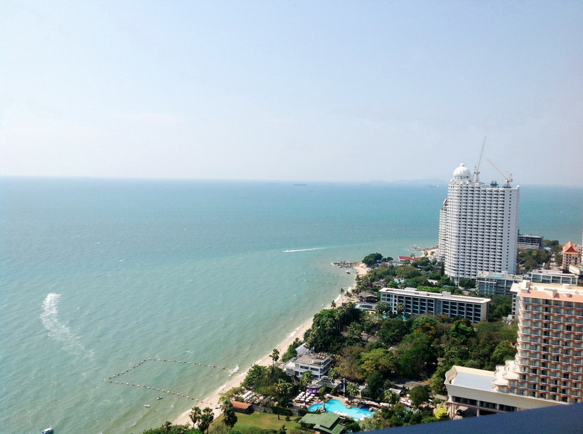 Luxury Sea-view on higher floors Northpoint Condo for Sale in Wong Amat Beach