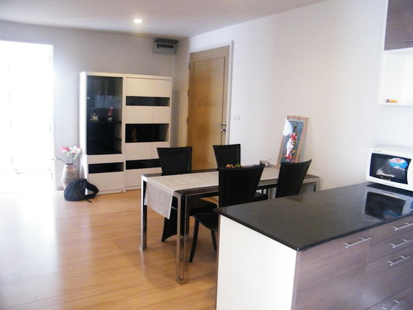 Luxury 2 Bedrooms Condo for Rent in Center Pattaya