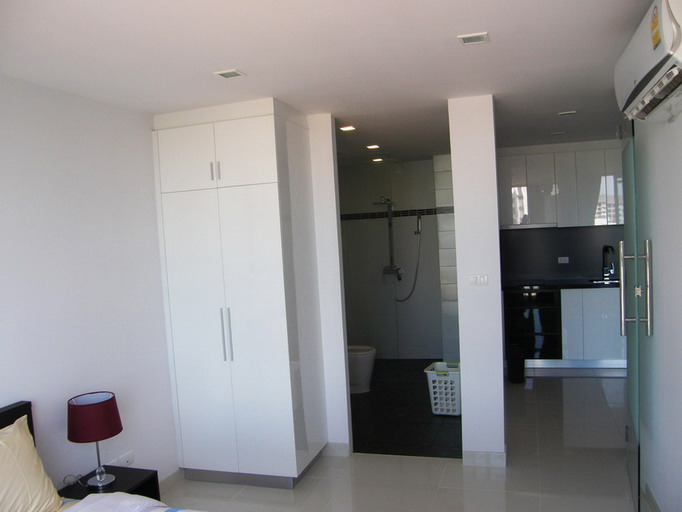 1 Bedroom Condo for Rent