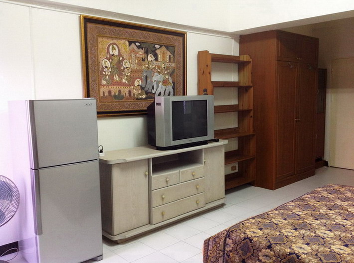 GOOD OFFER 9,000 Super Place Condo for Rent