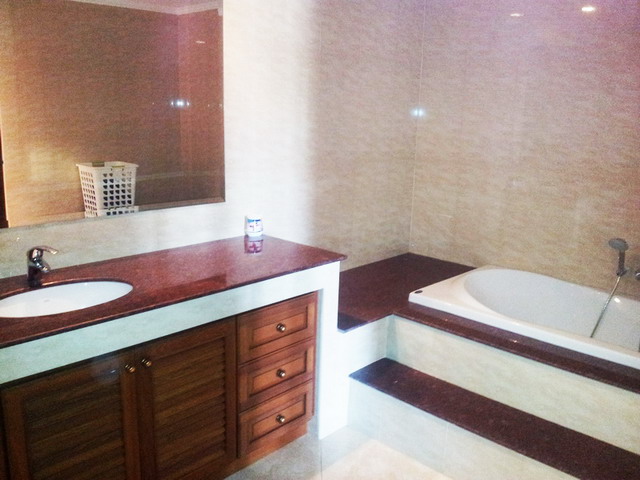 1 Bedroom - Jomtien Condo For Rent