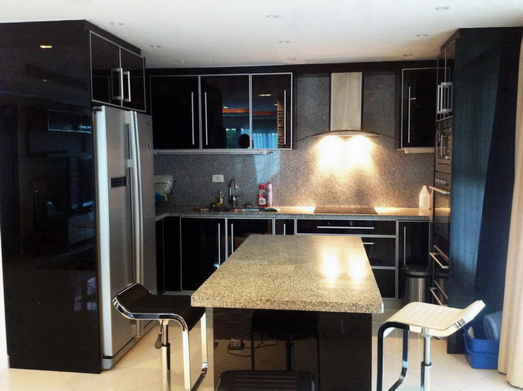 Luxury 2 Bedrooms Condominium for Rent in Center Pattaya