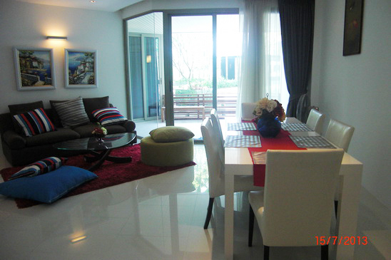Wong Amat Beachfront 2 Bedrooms Condo for Rent
