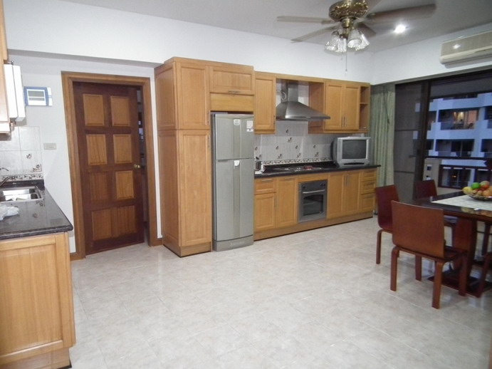 2 Bed Apartment for Rent