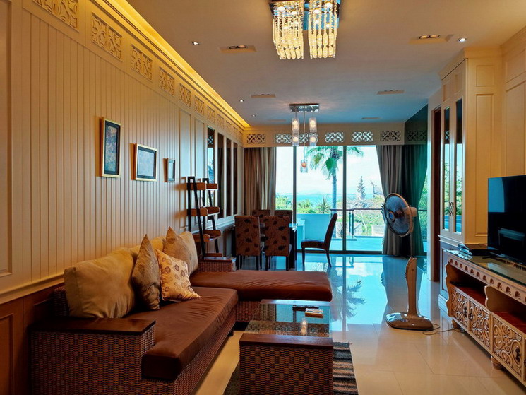 Luxury Sea View 2 Bedrooms Condominium for Rent