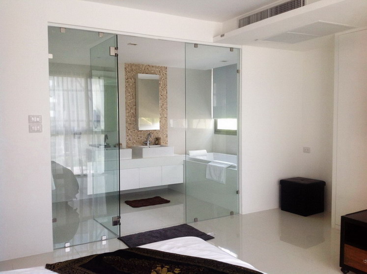 2 Bedrooms Beachfront Condominium for Rent