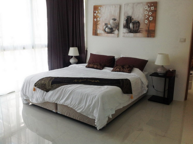 2 Bedrooms Beachfront Condominium for Rent