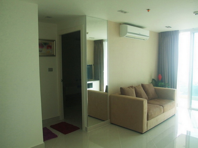 Sea View Condo for Rent in Cosy Beach Pratumnak Pattaya