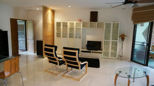 Front Beach Condominium for Rent