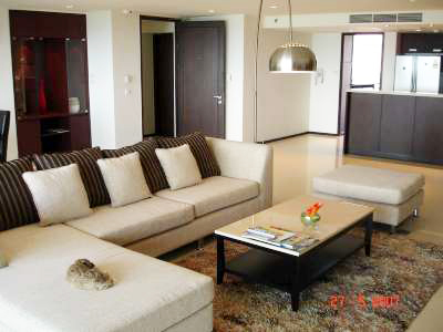 3 Bedrooms Luxury Sea view Condo for Rent on Pattaya Beach Rd.