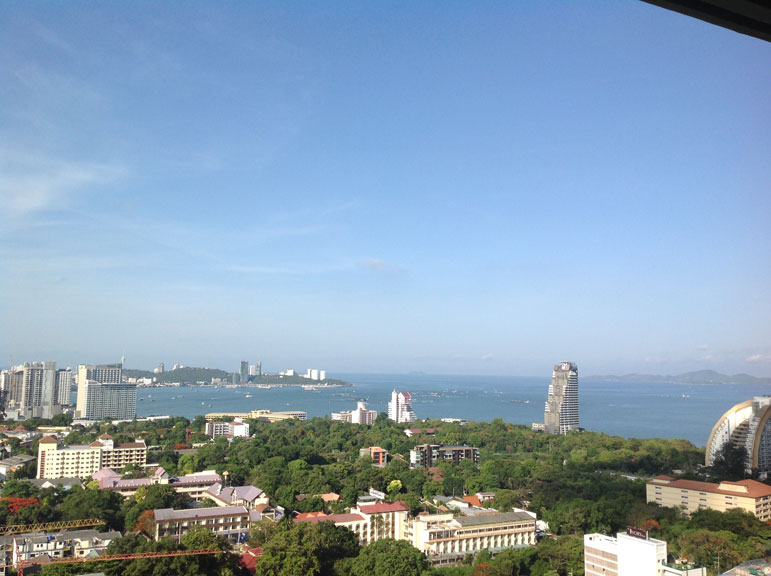 Sea View Condo for Rent in Wong Amat