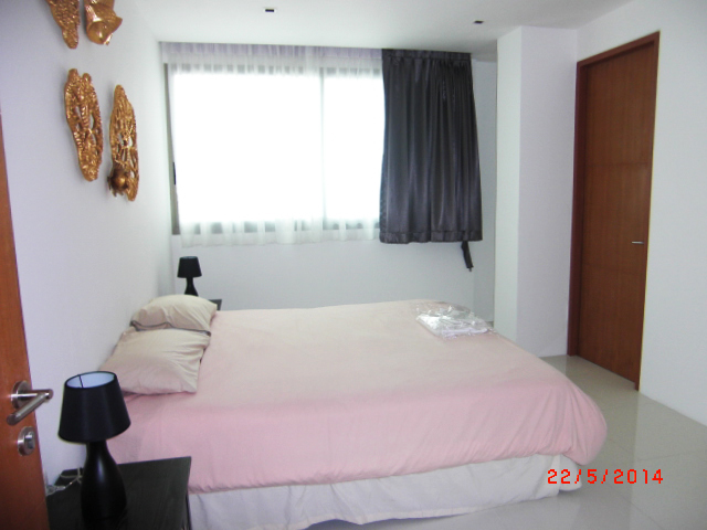 2 Bedrooms Beachfront Condominium for Rent