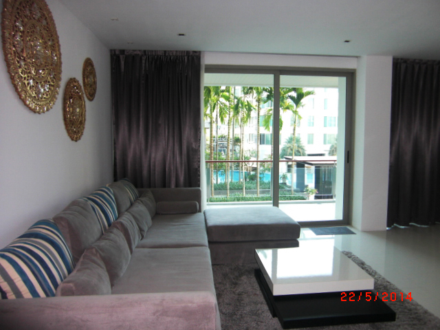 2 Bedrooms Beachfront Condominium for Rent