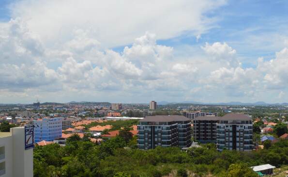 New Condo for Rent on Pratamnak Hill Jomtien Pattaya