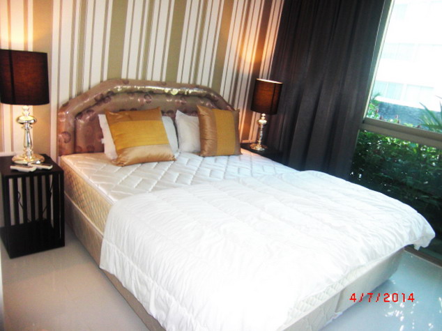 2 Bedrooms Beachfront Condominium for Rent