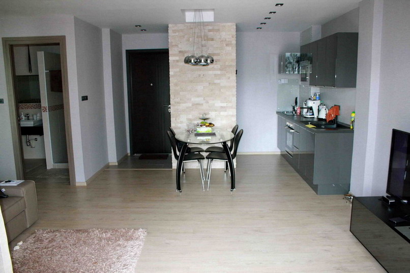 2 Bedrooms Condo for Rent in Wong Amat Pattaya