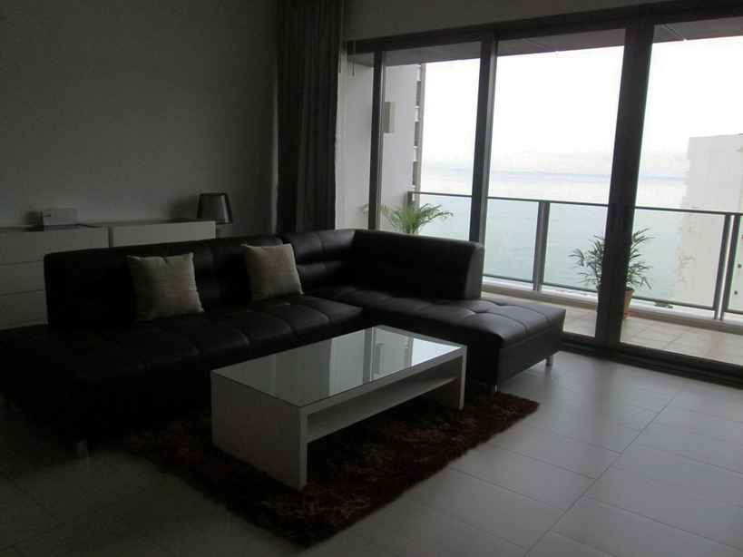 Modern 2 Bedrooms Wong Amat Beach Condominium For Rent in Northpoint Condo