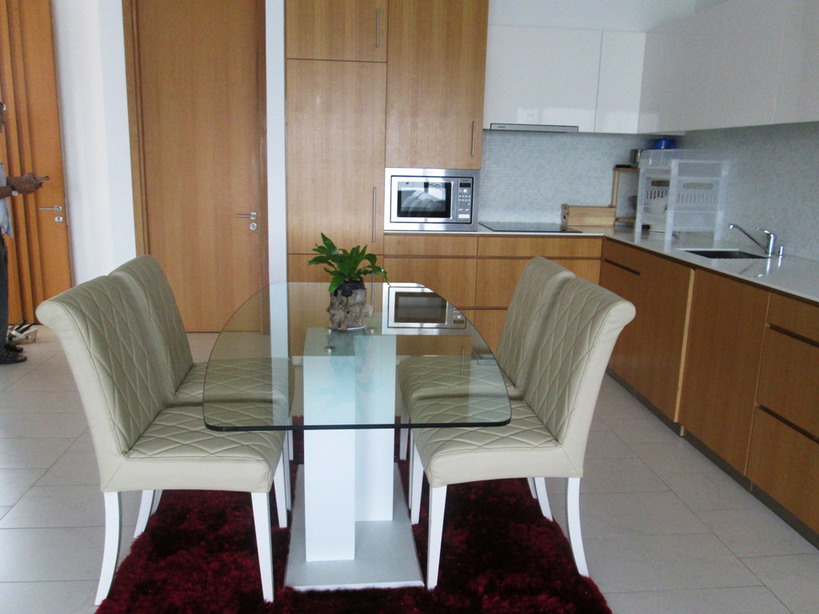 Modern 2 Bedrooms Wong Amat Beach Condominium For Rent in Northpoint Condo