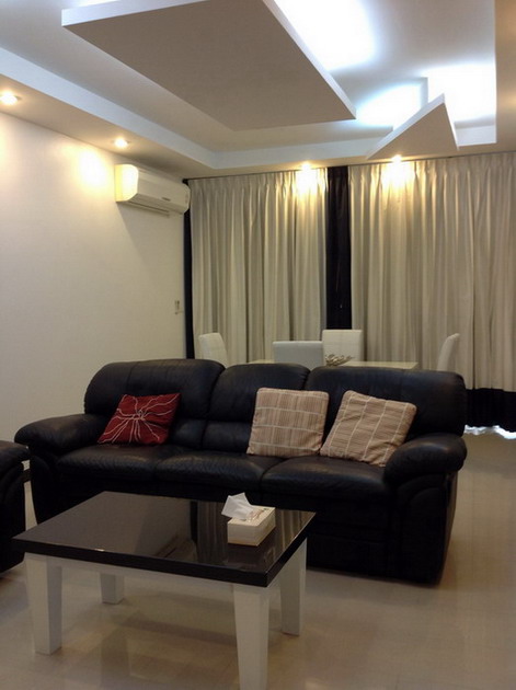 Phratumnak Hill Superb 2 Bedrooms Condo for Sale and Rent