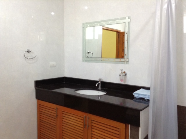 FOR RENT 1 BEDROOM, PRATAMNAK AREA