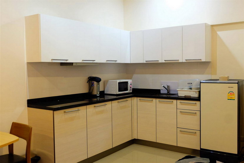 Large 1 Bedroom Condo for Rent in Pattaya