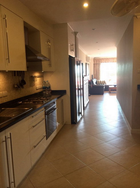 EXECUTIVE RESIDENCE 1 BED CONDO FOR RENT