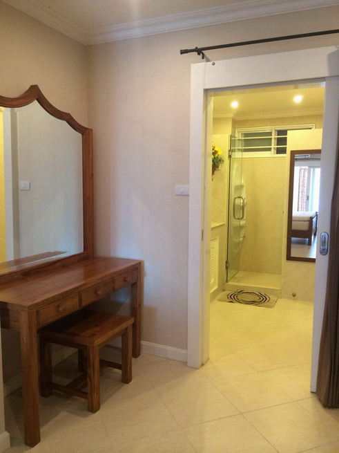 EXECUTIVE RESIDENCE 1 BED CONDO FOR RENT