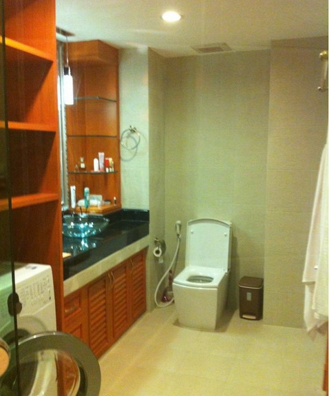 3 Bedrooms Condo for Sale and Rent Jomtien Beach Rd.