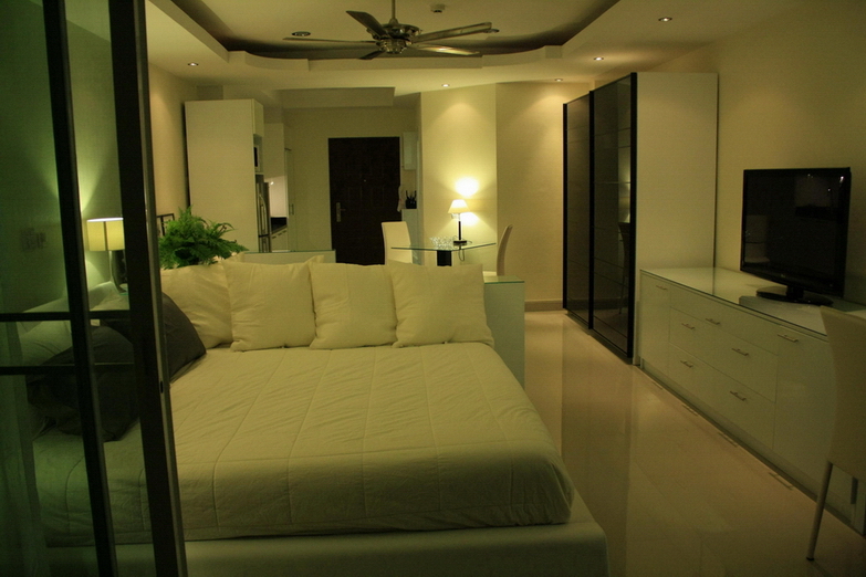 Sea View Condo for Rent  in Jomtien Beach