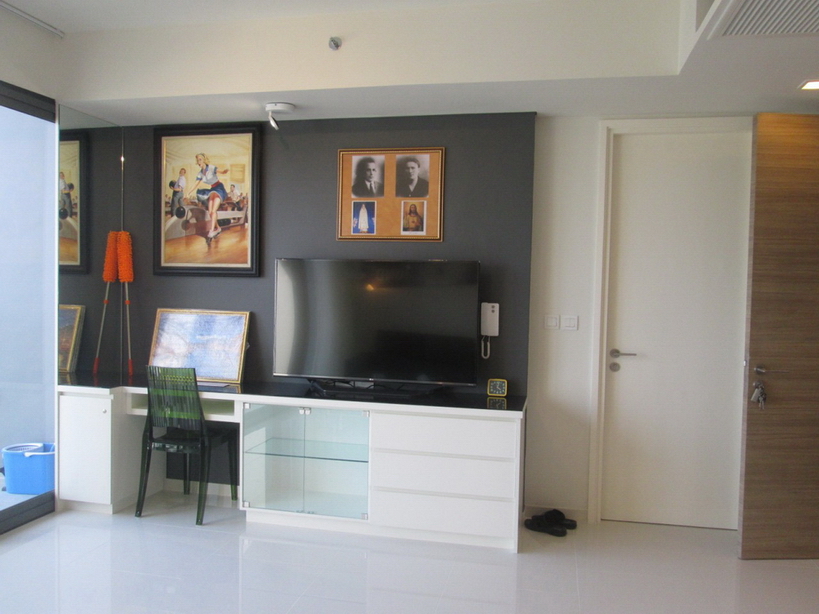 New 2 Bedrooms Condo For Rent in Wong Amat Beach Pattaya