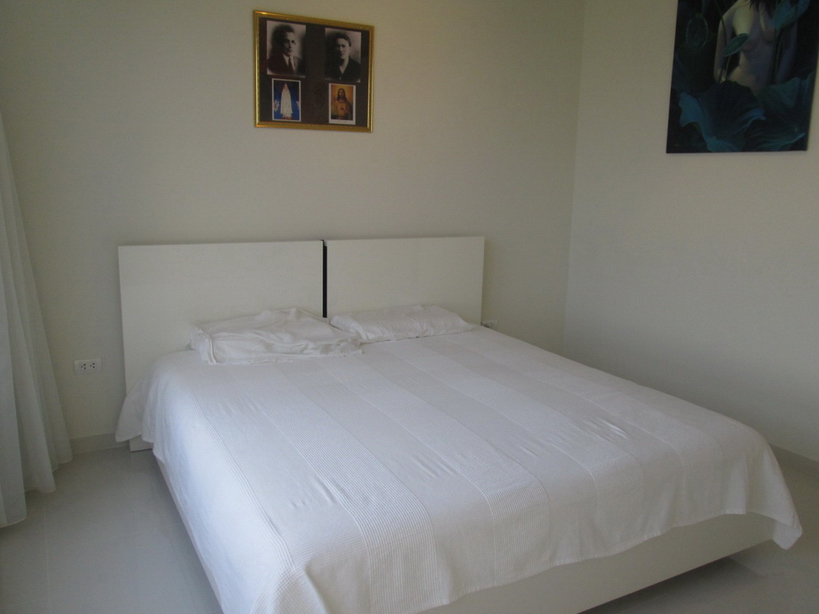 New 2 Bedrooms Condo For Rent in Wong Amat Beach Pattaya