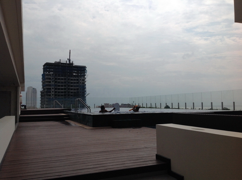 Luxury Sea-view Condo for Rent in Pratamnak Hill