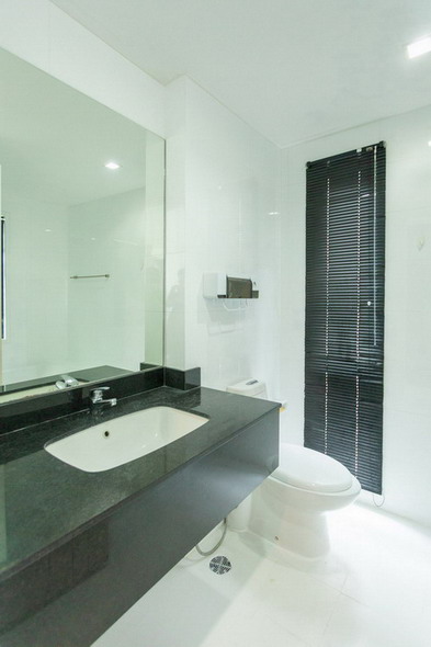 2 Bedrooms Condo for Rent in Pattaya Center