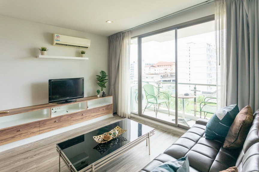 2 Bedrooms Condo for Rent in Pattaya Center