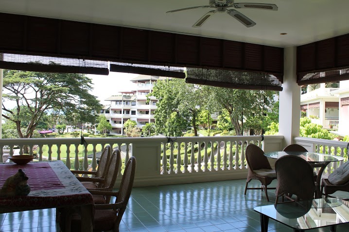 Beachfront 2 Bedrooms Condominium For Sale and Rent in Na Jomtien, Pattaya